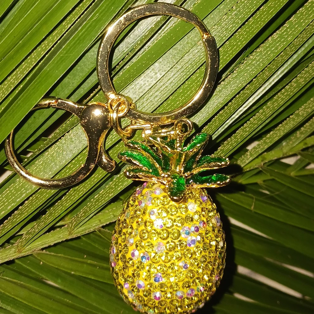 Crystal Pineapple Keychain Charm - Yellow Gold Sparkle